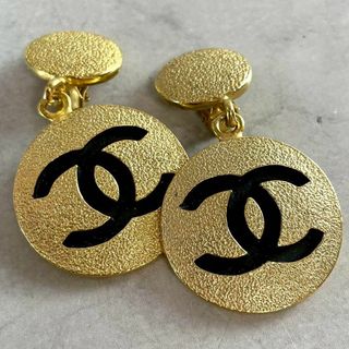 シャネル(CHANEL)の極美品 CHANEL イヤリング ココマーク ゴールド 両耳 フランス製(イヤリング)