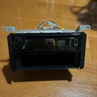 ケンウッド(KENWOOD)のU340W ケンウッド CD/USB/iPodレシーバー　ミライース用ハーネス付(カーナビ/カーテレビ)
