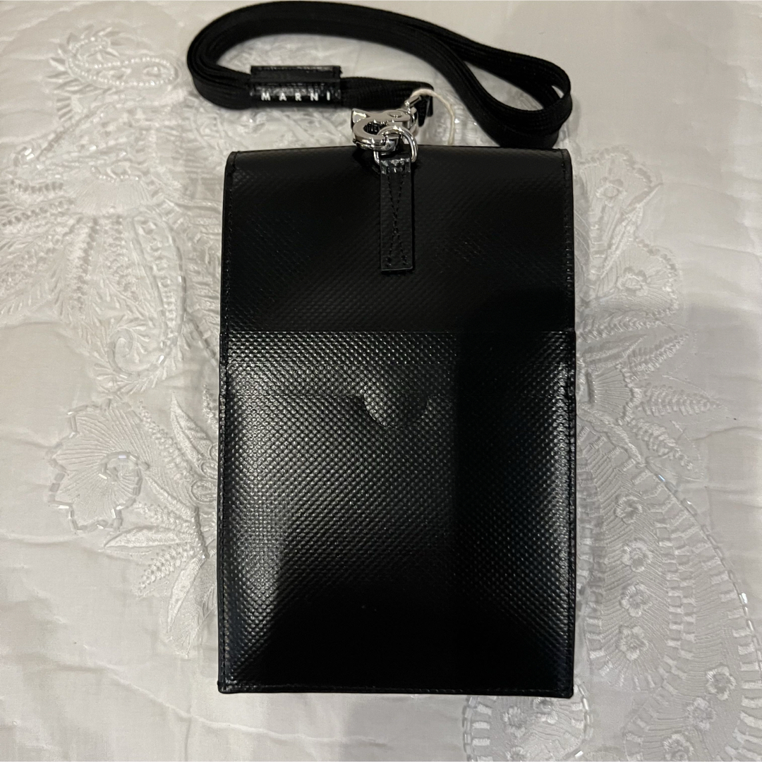 未使用 イタリア製 MARNI マルニ スマホショルダーバッグ MARNI - 未使用 イタリア製 MARNI マルニ スマホショルダー