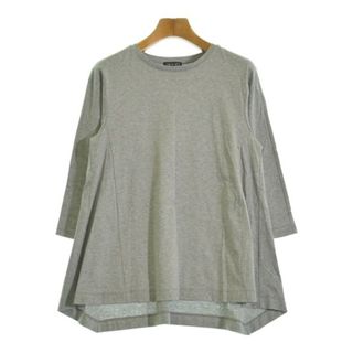 インディヴィ(INDIVI)のINDIVI インディヴィ Tシャツ・カットソー XS グレー 【古着】【中古】【送料無料】(カットソー(半袖/袖なし))