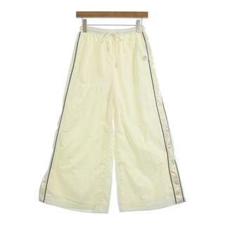 リリーブラウン(Lily Brown)のLILY BROWN リリーブラウン パンツ（その他） XS 白 【古着】【中古】【送料無料】(その他)