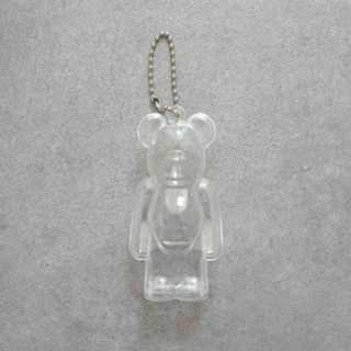 ベアブリック(BE@RBRICK)のベアブリック用　クリアケース　100% キーホルダー　BE@RBRICK　くま(その他)