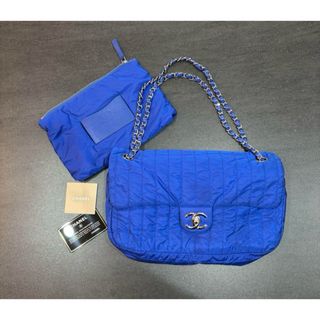 シャネル(CHANEL)のCHANEL ナイロンショルダーバッグ ブルー(ショルダーバッグ)