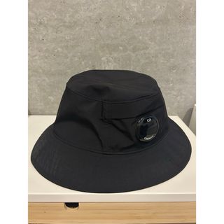 C.P. Company シーピーカンパニー バケットハット ブラック レンズ