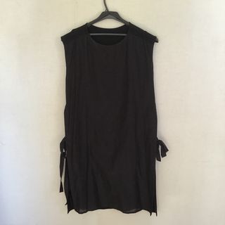 黒のワンピース　日本製　ジャージコットン&シルク(ひざ丈ワンピース)