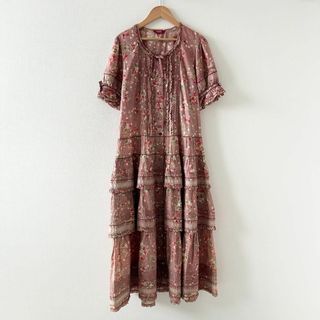ピンクハウス(PINK HOUSE)のピンクハウス　段々フリルワンピース　ピンク　いちご(ロングワンピース/マキシワンピース)