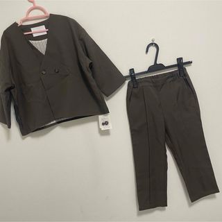 リジェール(riziere)のリジェール ノーカラージャケットセットアップ（裏地ストライプ）(ドレス/フォーマル)