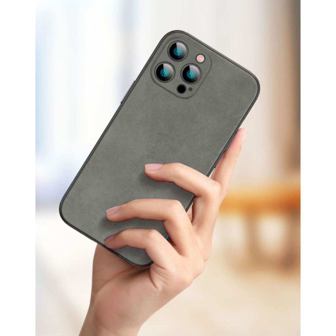 新品❗️ iPhone15  iPhone カバー 高級感 大人 グレー スマホ/家電/カメラのスマホアクセサリー(iPhoneケース)の商品写真