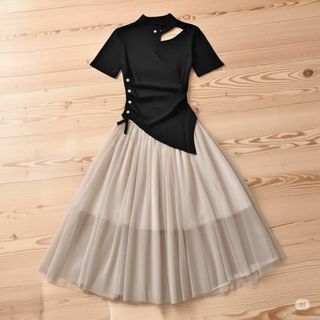 【新品】大きいサイズ夏服セットアップ　トップス　スカート4L 秋 新品 半袖(セット/コーデ)