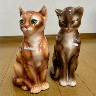 猫　置物