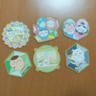 【ちいかわ　キラキラダイカットステッカー付きグミセット】