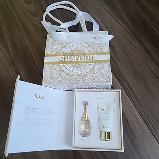クリスチャンディオール(Christian Dior)のDior j'adore 香水 & ボディミルク　ボディジェル　セット.(香水(女性用))