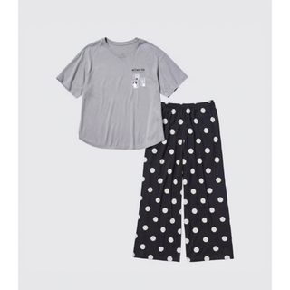 ユニクロ(UNIQLO)のユニクロ　 ムーミン　 レディース　 ラウンジセット　S 新品　グレー(ルームウェア)