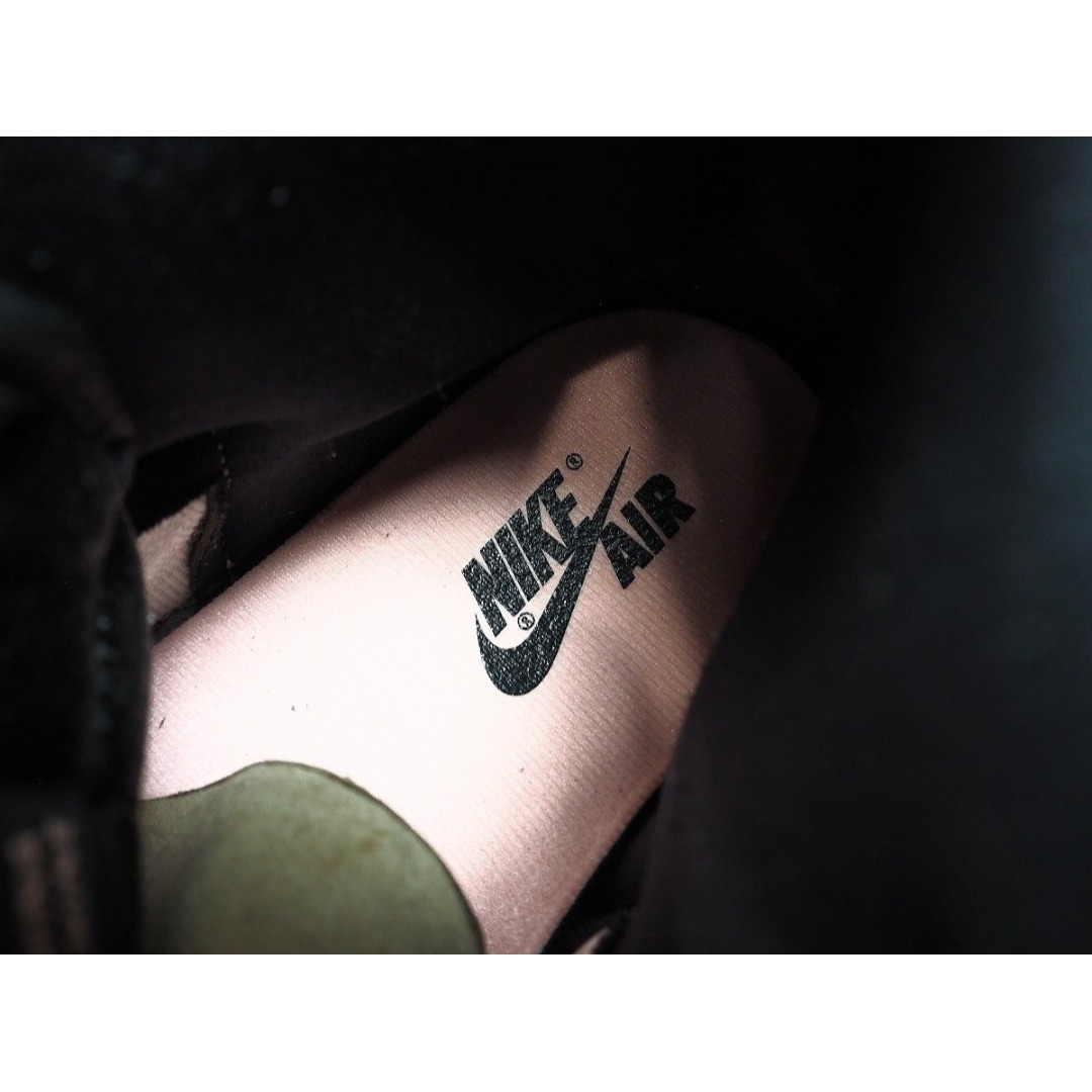 NIKE - 美品 エアジョーダン 1 レトロ ハイ 555088-108 712P△の