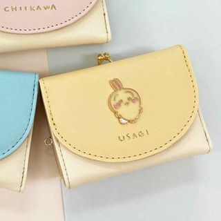 チイカワ(ちいかわ)のちいかわ バッジ口金財布（うさぎ） がま口 三つ折(キャラクターグッズ)