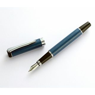 新品内袋入り 未使用 北斎ブルー 太軸 万年筆 カートリッジ付き 葛飾北斎 付録(ペン/マーカー)