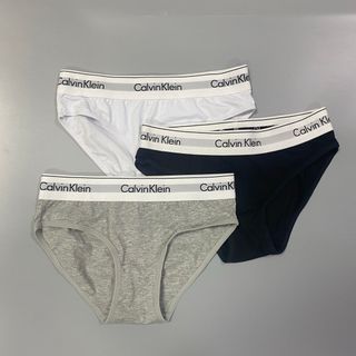 シーケーカルバンクライン(ck Calvin Klein)のカルバンクライン　レディース ショーツ　下着パンツ　3点セット黒白灰　Mサイズ(ショーツ)