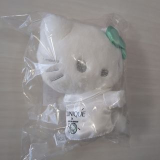 クリニーク×ハローキティ　50周年　オリジナル　ぬいぐるみポーチ