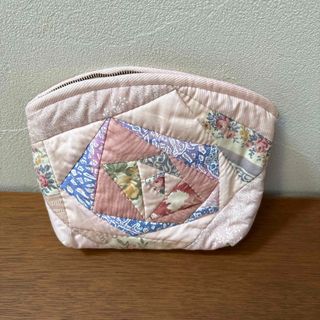ハンドメイド　パッチワーク　ポーチ