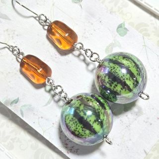 【スイカピアス茶】ハンドメイド　ビーズ　夏ピアス　イヤリング　フルーツ　爽やか(ピアス)