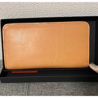革財布