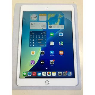 アップル(Apple)のiPad 第8世代　128GB シルバー　Wi-Fiモデル　カバーガラス付(タブレット)