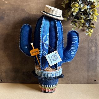 【USEDデニムリメイクバンザイサボテン】(その他)