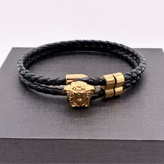 ヴェルサーチ(VERSACE)の新品未使用！送料込み★VERSACE★ブレスレット メドゥーサ レザー(ブレスレット)