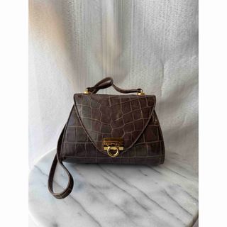 ロエベ(LOEWE)のEnrique Loewe knap 本物クロコダイル ショルダーバッグ(ショルダーバッグ)