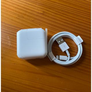 ライトニングケーブル1mと10wアダプタアップル純正充電器正規品iPhone