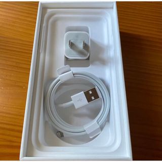 Apple Iphone純正 充電器アダプタとケーブルセット(バッテリー/充電器)