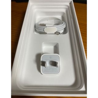 Apple Iphone純正 充電器ケーブルとアダプタセット