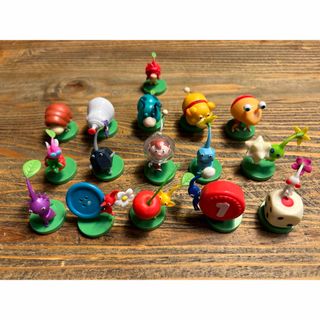 ニンテンドウ(任天堂)のピクミン　チョコエッグ　コンプリート(ゲームキャラクター)