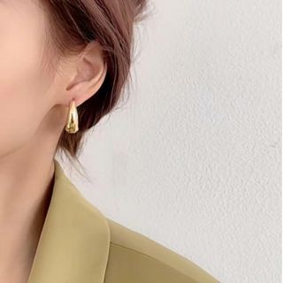 ゴールド チャンキー フープ ピアス 2cm シルバー925(ピアス)
