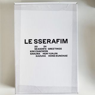【匿名発送】LESSERAFIM 2024 SEASON'S GREETINGS