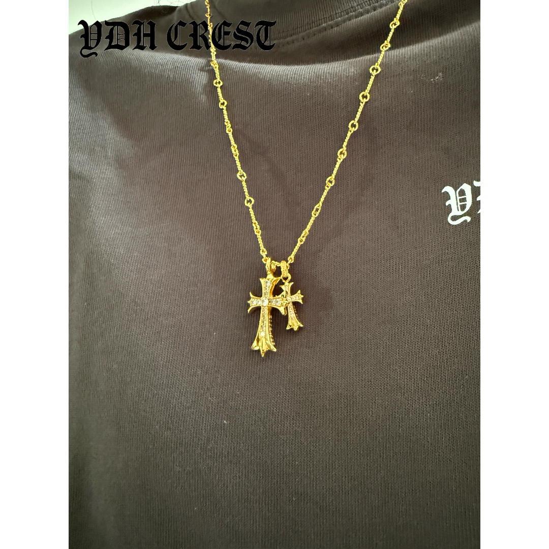 テト様、刹那アクセサリーズ 女性へのプレゼント K18 心葉 ダイヤモンド 0.1ct 葵×菱形