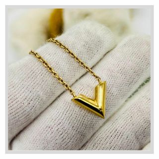 ルイヴィトン(LOUIS VUITTON)のルイヴィトン エセンシャル　M61083 ネックレス ゴールド メタル(ネックレス)