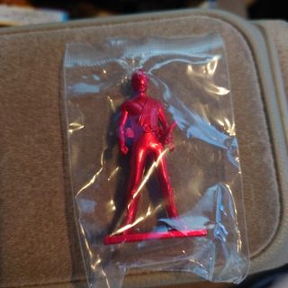 バンダイ(BANDAI)のスーパー戦隊チョコスナック侍戦隊シンケンジャーシンケンレッドフィギュア新品未開封(特撮)