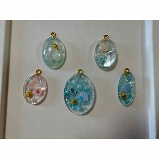 夏レジンチャーム 5個セット　ハンドメイド