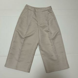 ジーユー(GU)の美品/GU/Mサイズ/パンツ(カジュアルパンツ)