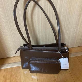 LOW AROMAショルダーバッグ ブラウン　ハンドバッグ　４ＲＯＯＭショルダー