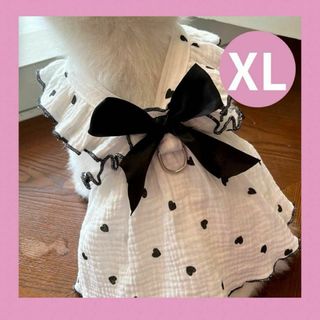 XL 犬服 リード穴付き ハート柄ワンピース 黒リボン フリル ペットウェア(犬)