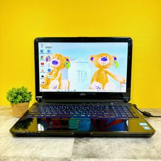 フジツウ(富士通)の資料作成や動画視聴に❣すぐ使えるノートパソコン 黒 カメラ付き 大容量500GB(ノートPC)