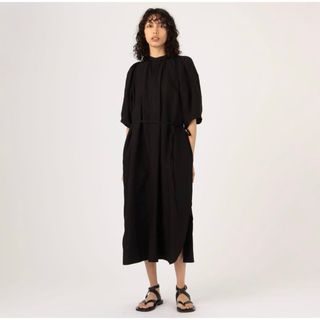 ハイク(HYKE)のタグ付き未使用　HYKE Edition別注リネンワンピース　ブラック　サイズ1(ロングワンピース/マキシワンピース)