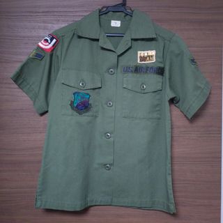古着 US AIR FORCE ミリタリーシャツ 8S カーキ オリーブ