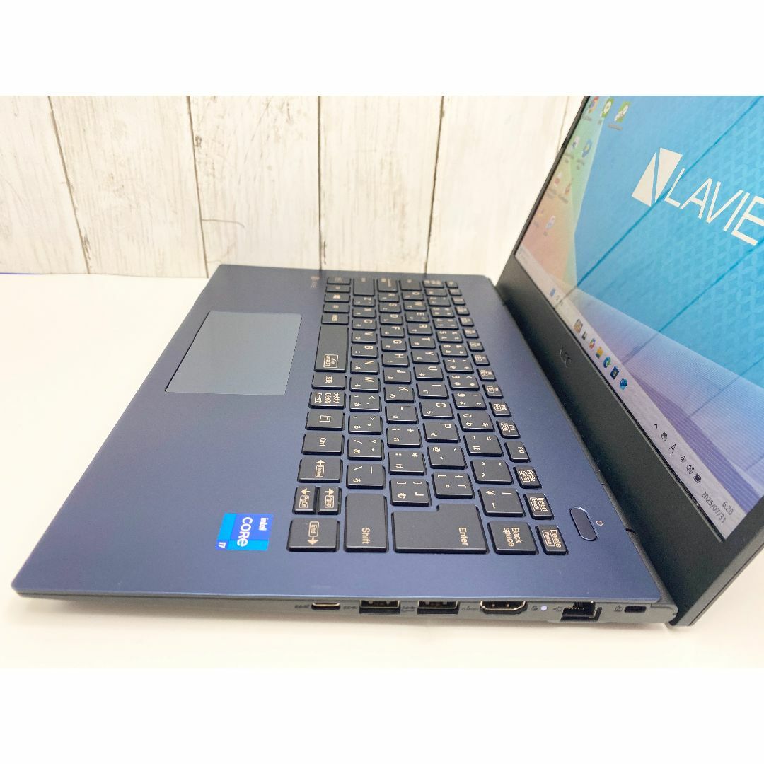 富士通 - Windows11 Core i7-1165G7 SSD1TB メモリ32GB 富士通 - Windows11 Core i7-1165G7 SSD1TB メモリ32GBの通販 by