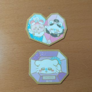 【ちいかわ　キラキラダイカットステッカー付きグミセット】
