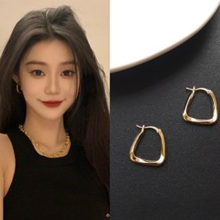 【SALE】 シンプル ピアス レディース ゴールド カジュアル  両耳 韓国(ピアス)