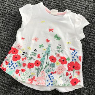 エイチアンドエム(H&M)のH&M 花柄Tシャツ 4-6M(Ｔシャツ)