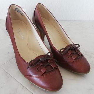リーガル(REGAL)のREGAL platinum リーガル 本革パンプス 22.5cm(ハイヒール/パンプス)
